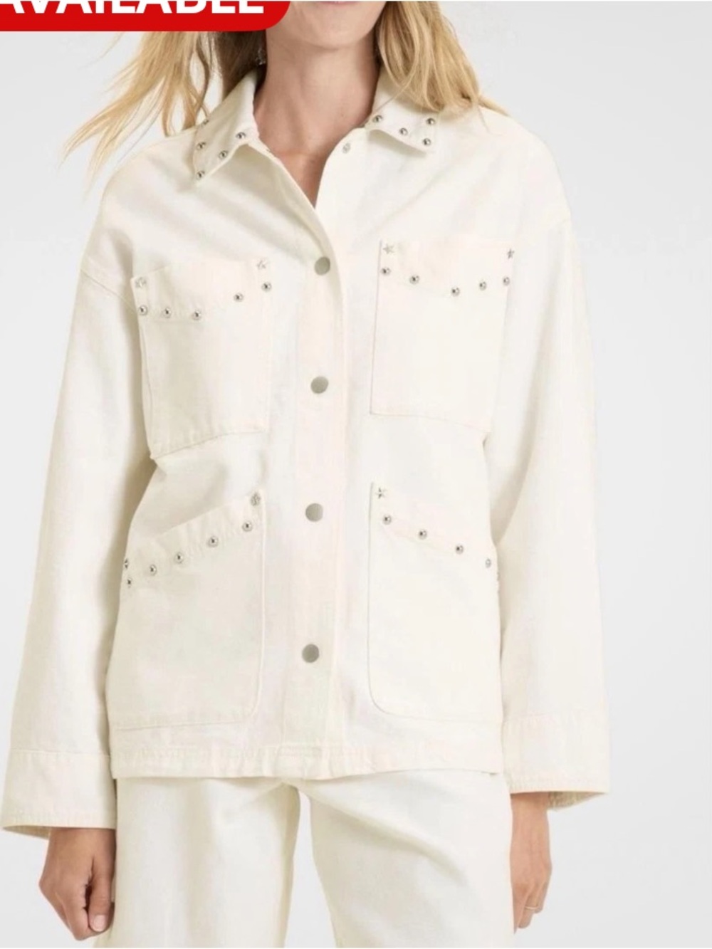 UNIVERSAL THREAD size MEDIUM Silver Studded White Denim Jacket NEW $40